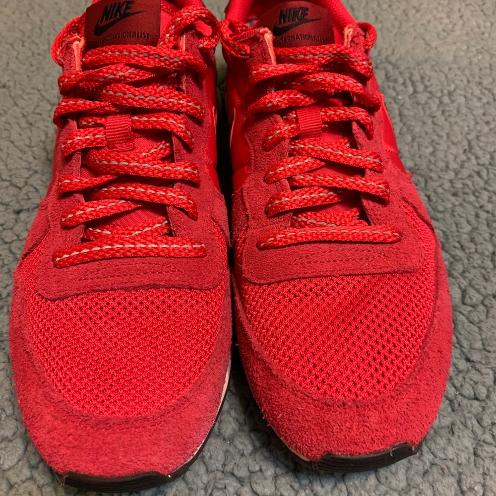 Nike Internationalist